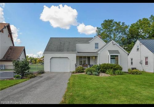 1478 Lehigh St, Allentown, PA, 18103-3812 | Card Image