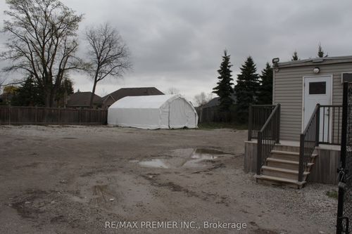 11859 Hurontario St, Brampton, ON, L6Z4P7 | Card Image
