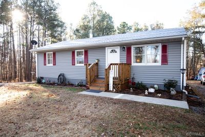 704 Cooks Road, House other with 3 bedrooms, 2 bathrooms and null parking in Farmville VA | Image 1