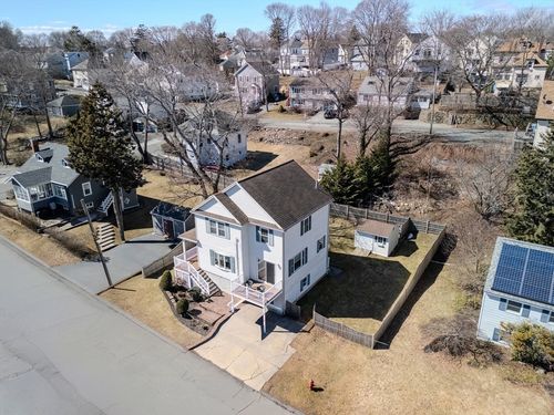 4 Bass St, Beverly, MA, 01915-4105 | Card Image