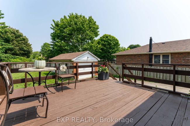 1195 Wecker Dr, House other with 4 bedrooms, 2 bathrooms and 5 parking in Oshawa ON | Image 29