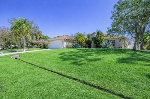 1686 Coral Reef St, SEBASTIAN, FL, 32958-6046 | Card Image