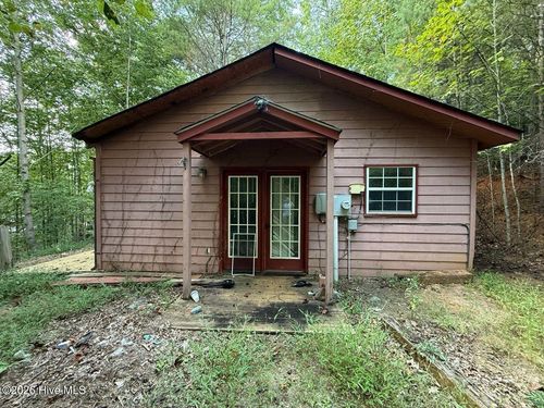 61 Manny Ln, Murphy, NC, 28906-9668 | Card Image