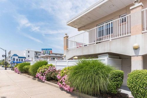 45-840 Ocean Ave, Ocean City, NJ, 08226-3621 | Card Image