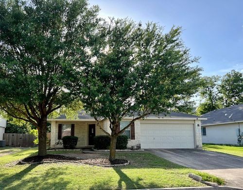 109 Easy St, Hutto, TX, 78634-5345 | Card Image