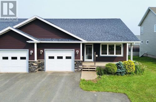 18 Parkman Dr, Charlottetown, PE, C1C0T4 | Card Image