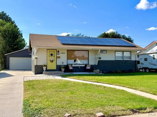 1905 Lynwood Ln, Pueblo, CO, 81005-2407 | Card Image
