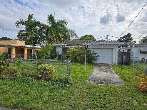 2702 Hayes St, Hollywood, FL, 33020-3328 | Card Image