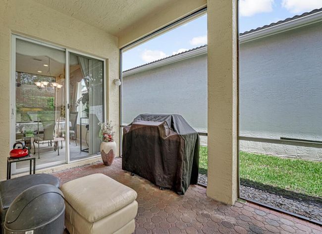 7562 Starfish Reef Ln, House other with 3 bedrooms, 2 bathrooms and null parking in Lake Worth FL | Image 39