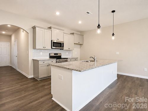 3110 Aberleaf Ln, Charlotte, NC, 28212 | Card Image