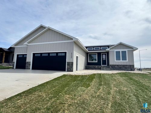 2700 N Vermillion Cir, Tea, SD, 57064-2690 | Card Image