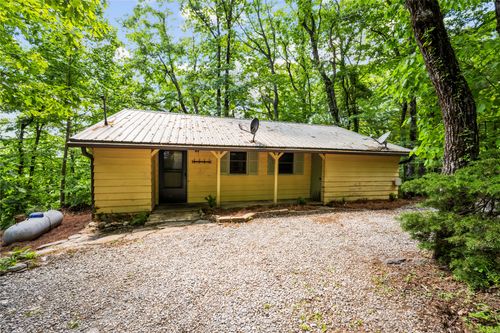 1481 Clear Creek Rd, Highlands, NC, 28741-7491 | Card Image