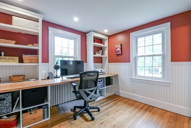 318 Fisher St, House other with 4 bedrooms, 4 bathrooms and 6 parking in Walpole MA | Image 8