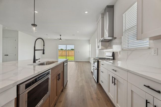 1912 Drover Ln, House other with 3 bedrooms, 3 bathrooms and 2 parking in Rosenberg TX | Image 13