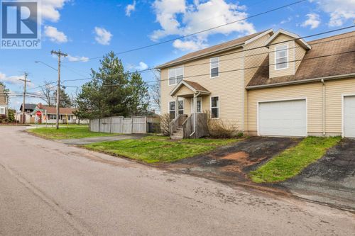 1 Deblois St, Charlottetown, PE, C1A5X7 | Card Image