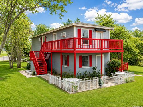 826 Lakeshore Dr S, Bandera, TX, 78003-4156 | Card Image