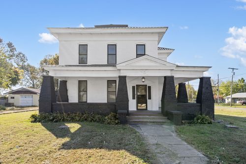 419 Maple St, Greenfield, MO, 65661-1371 | Card Image