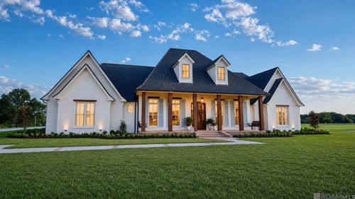 90108 Basil Ln, Saint Francisville, LA, 70775-4760 | Card Image