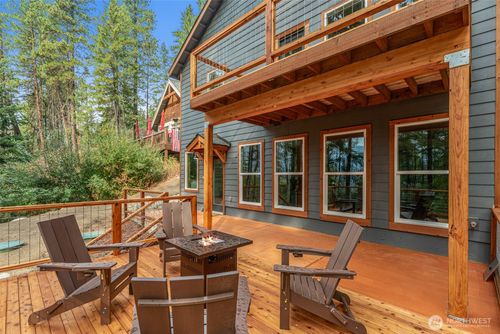 25615 Camp 12 Rd, Leavenworth, WA, 98826-8903 | Card Image