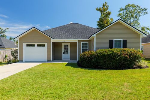 1724 Eli Pl, Valdosta, GA, 31602-7029 | Card Image