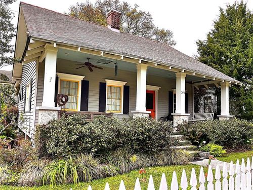 321 S New Hampshire St, Covington, LA, 70433-3548 | Card Image