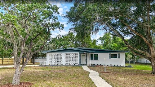7240 W Avocado St, CRYSTAL RIVER, FL, 34429-5510 | Card Image