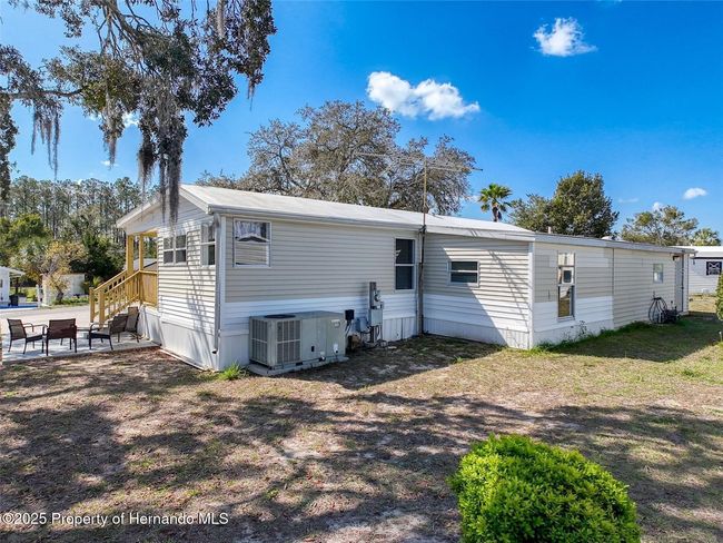 9339 Bob Cat Dr, House other with 3 bedrooms, 1 bathrooms and null parking in WEEKI WACHEE FL | Image 8