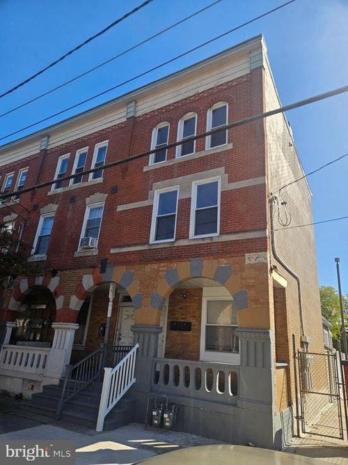 2-835 E State St, Trenton, NJ, 08609-1411 | Card Image