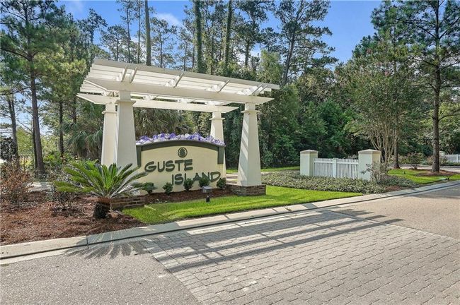 Subdivision entrance | Image 23