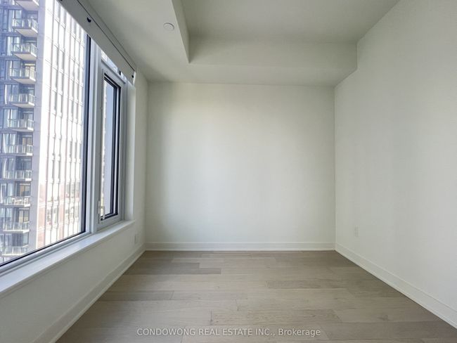 4106 - 11 Yorkville Ave, Condo with 1 bedrooms, 1 bathrooms and null parking in Toronto ON | Image 6