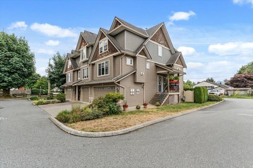 19-8830 Nowell St, Chilliwack, BC, V2P0A6 | Card Image