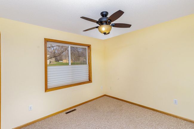 2nd bedroom | Image 17
