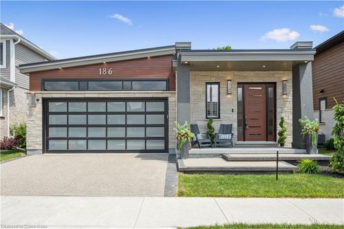 186 Timber Trail Rd, Elmira, ON, N3B0E4 | Card Image