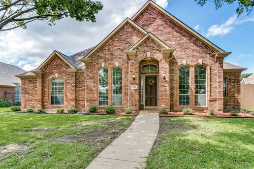 500 Landwyck Ln, Flower Mound, TX, 75028-7146 | Card Image