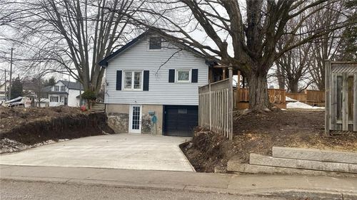 upper-207 Mill St, Woodstock, ON, N4S2W9 | Card Image