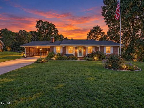 7365 White Pine Cir, Bristol, VA, 24202-1862 | Card Image