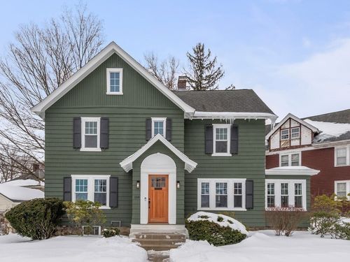 108 Longfellow Rd, Worcester, MA, 01602-2718 | Card Image