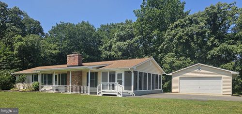24735 Red Hill Ct, HOLLYWOOD, MD, 20636-4849 | Card Image