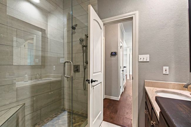 Guest Bath | Image 39