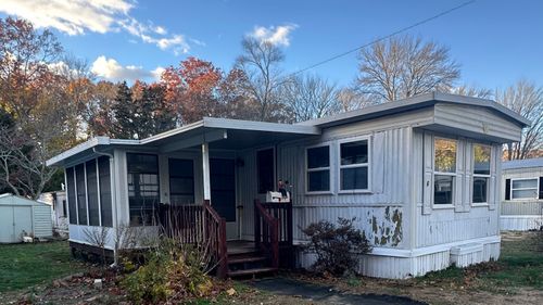 trlr-6-270 Boston Post Rd, Waterford, CT, 06385-2036 | Card Image