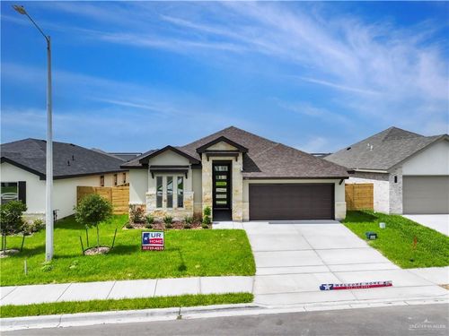 3512 E Kidd Ave, Edinburg, TX, 78542-7588 | Card Image