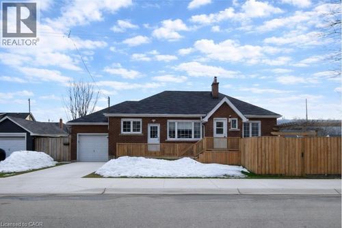 upper-1338 Monterey Avenue, Hamilton, ON, L8K1P6 | Card Image