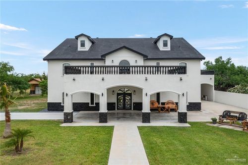 5056 Mile 8 Rd, Edinburg, TX, 78541-4204 | Card Image