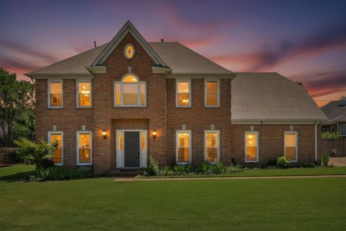 383 E Nolley Dr, Collierville, TN, 38017-3565 | Card Image