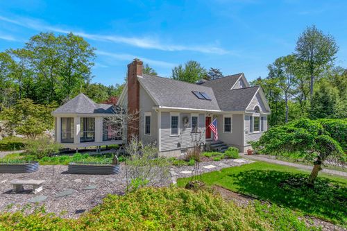 12 Touchstone Dr, Kennebunkport, ME, 04046-6374 | Card Image