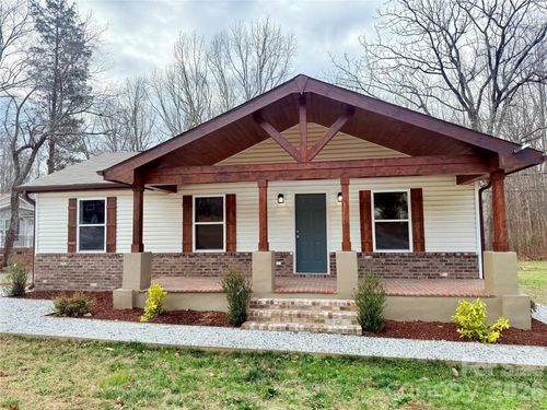 706 S Salisbury Gq Ave, Salisbury, NC, 28146-8156 | Card Image