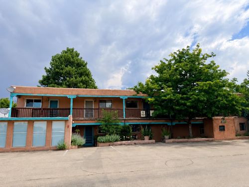 8-611 Paseo Del Pueblo Norte, Taos, NM, 87571-4319 | Card Image