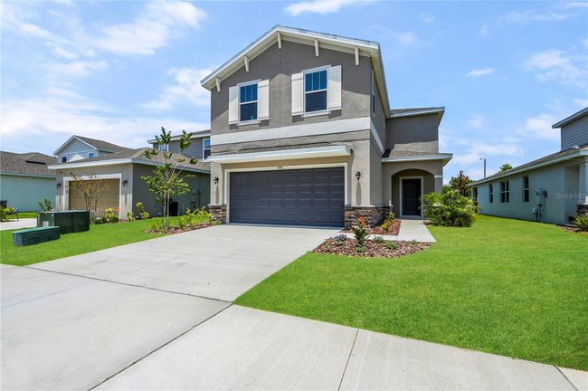 5191 Little Stream Lane, House other with 4 bedrooms, 2 bathrooms and null parking in Wesley Chapel FL | Image 3