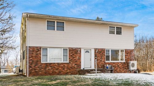 6295 Dresden Road, Zanesville, OH, 43701 | Card Image