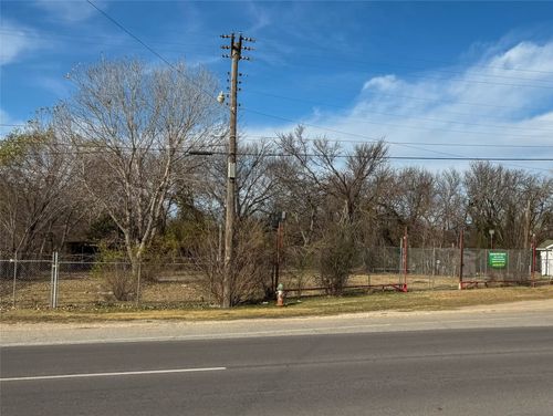 1709 N Main St, Cleburne, TX, 76033-3873 | Card Image
